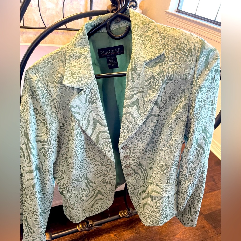 Blacker suit set size 12 light green